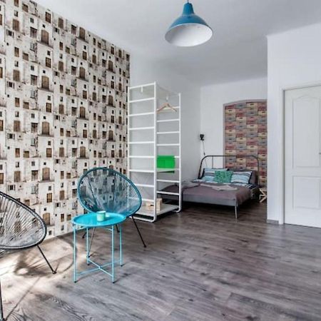 Bpr Colorist Apartments Budapest Eksteriør billede