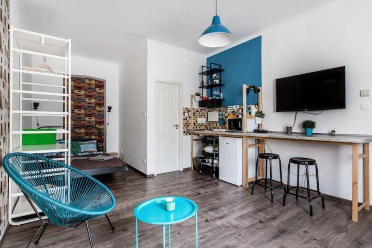 Bpr Colorist Apartments Budapest Eksteriør billede